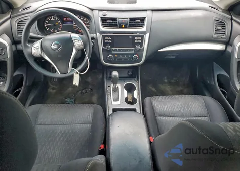 2017 Nissan Altima 2.5 z USA, uszkodzony, nr VIN 1N4AL3AP4HN353967